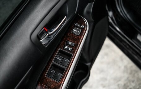 Toyota Camry, 2016 год, 2 380 000 рублей, 16 фотография