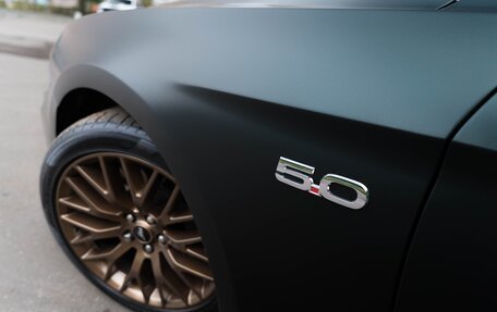 Ford Mustang VI рестайлинг, 2022 год, 4 590 000 рублей, 6 фотография