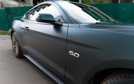 Ford Mustang VI рестайлинг, 2022 год, 4 590 000 рублей, 5 фотография