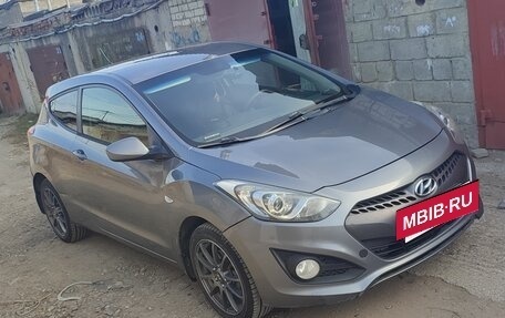 Hyundai i30 II рестайлинг, 2013 год, 700 000 рублей, 2 фотография