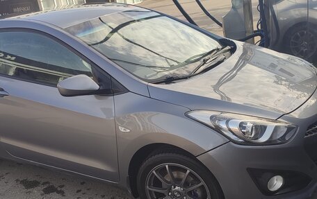 Hyundai i30 II рестайлинг, 2013 год, 700 000 рублей, 13 фотография