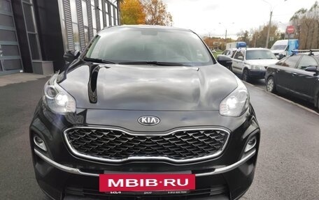 KIA Sportage IV рестайлинг, 2020 год, 2 490 000 рублей, 8 фотография
