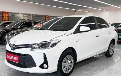 Toyota Vios III, 2022 год, 1 300 000 рублей, 1 фотография