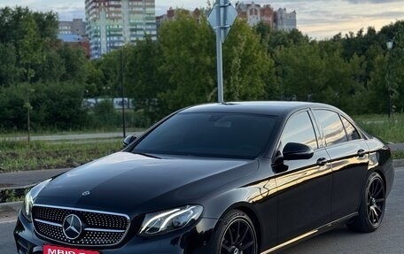 Mercedes-Benz E-Класс, 2018 год, 2 055 000 рублей, 1 фотография