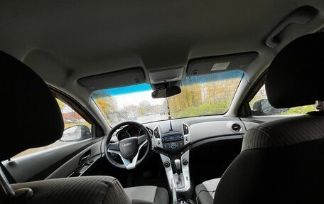 Chevrolet Cruze II, 2014 год, 800 000 рублей, 4 фотография