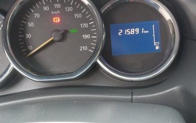Renault Duster I рестайлинг, 2017 год, 868 000 рублей, 1 фотография