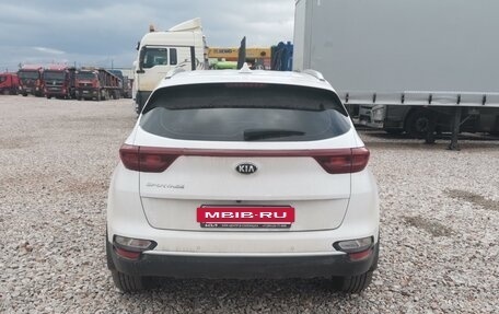 KIA Sportage IV рестайлинг, 2021 год, 2 355 000 рублей, 4 фотография