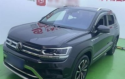 Volkswagen Tiguan II, 2020 год, 1 671 000 рублей, 1 фотография