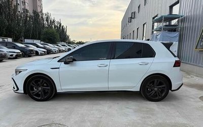 Volkswagen Golf VIII, 2022 год, 1 800 000 рублей, 1 фотография