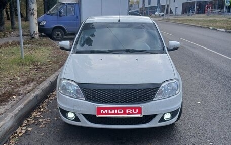 Renault Logan I, 2012 год, 380 000 рублей, 1 фотография