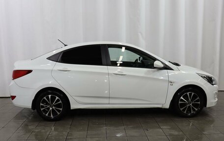 Hyundai Solaris II рестайлинг, 2016 год, 1 080 000 рублей, 7 фотография