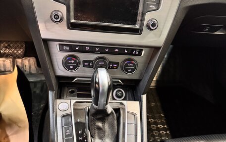 Volkswagen Passat B8 рестайлинг, 2016 год, 1 530 000 рублей, 16 фотография