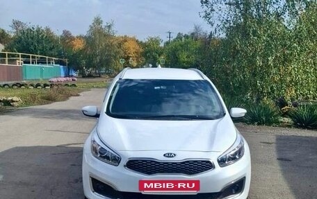 KIA cee'd III, 2018 год, 1 690 000 рублей, 2 фотография
