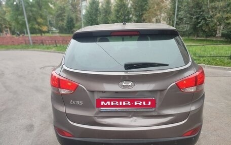 Hyundai ix35 I рестайлинг, 2014 год, 750 000 рублей, 2 фотография