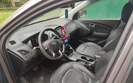 Hyundai ix35 I рестайлинг, 2014 год, 750 000 рублей, 5 фотография