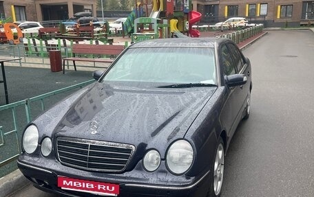 Mercedes-Benz E-Класс, 2001 год, 599 999 рублей, 3 фотография