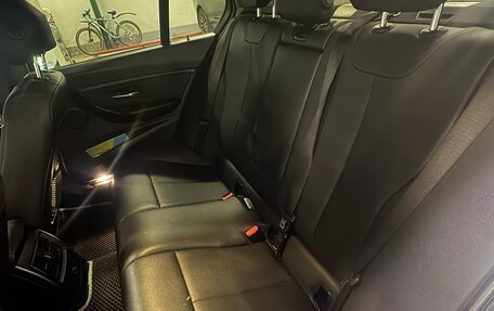 BMW 3 серия, 2018 год, 1 880 000 рублей, 5 фотография