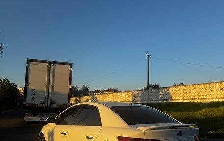 KIA Cerato III, 2010 год, 670 000 рублей, 3 фотография