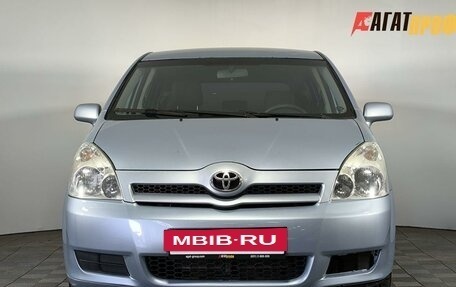 Toyota Corolla Verso I, 2006 год, 653 000 рублей, 2 фотография