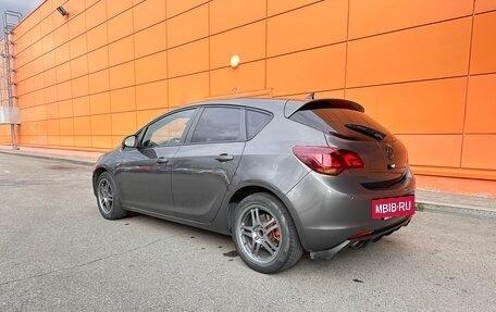 Opel Astra J, 2010 год, 645 000 рублей, 2 фотография