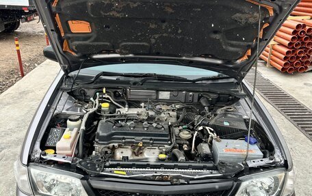 Nissan Wingroad III, 2001 год, 700 000 рублей, 2 фотография