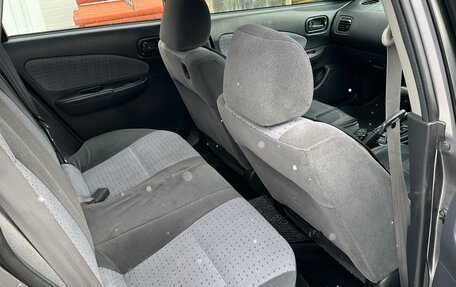 Nissan Wingroad III, 2001 год, 700 000 рублей, 12 фотография