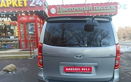 Hyundai Grand Starex Grand Starex I рестайлинг 2, 2020 год, 3 700 000 рублей, 4 фотография