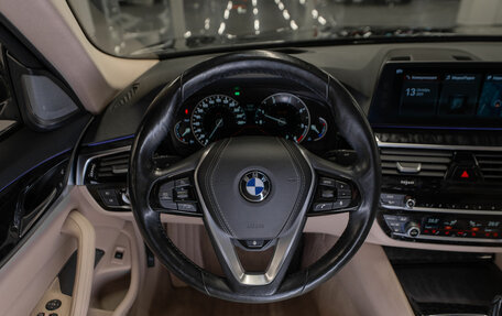 BMW 5 серия, 2018 год, 3 640 000 рублей, 10 фотография