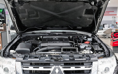 Mitsubishi Pajero IV, 2012 год, 2 050 000 рублей, 11 фотография