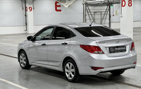 Hyundai Solaris II рестайлинг, 2015 год, 1 029 000 рублей, 11 фотография