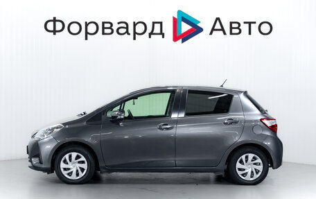 Toyota Vitz, 2019 год, 949 000 рублей, 4 фотография