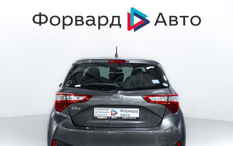 Toyota Vitz, 2019 год, 949 000 рублей, 6 фотография