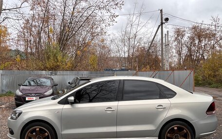 Volkswagen Polo VI (EU Market), 2011 год, 850 000 рублей, 19 фотография