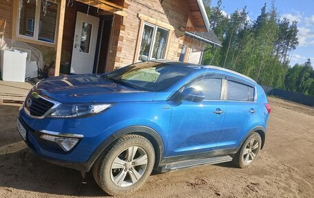 KIA Sportage III, 2010 год, 1 050 000 рублей, 2 фотография