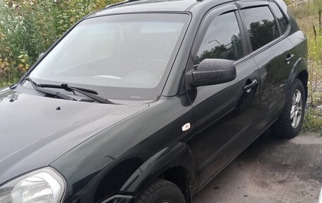 Hyundai Tucson III, 2008 год, 580 000 рублей, 2 фотография