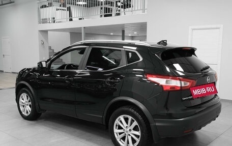 Nissan Qashqai, 2018 год, 1 995 000 рублей, 3 фотография