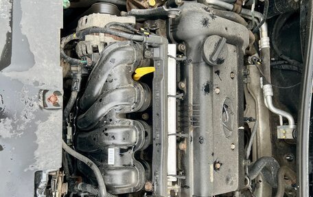 Hyundai Solaris II рестайлинг, 2013 год, 12 фотография