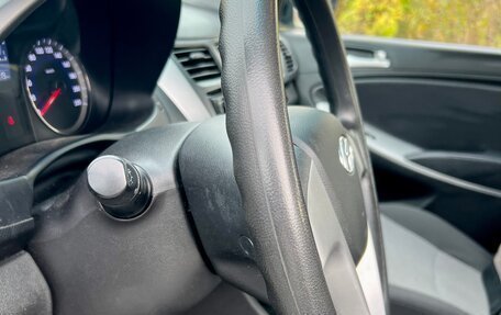 Hyundai Solaris II рестайлинг, 2013 год, 8 фотография