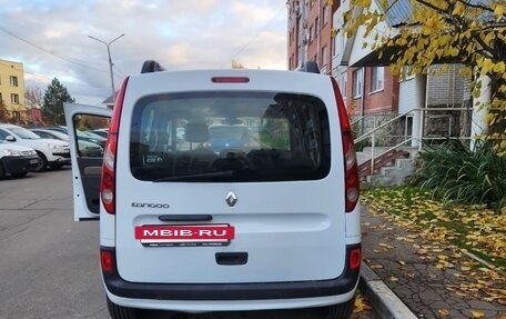Renault Kangoo II рестайлинг, 2012 год, 800 000 рублей, 9 фотография