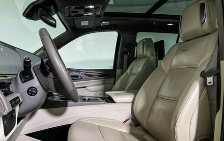 Cadillac Escalade V, 2021 год, 10 997 000 рублей, 14 фотография