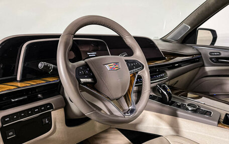 Cadillac Escalade V, 2021 год, 10 997 000 рублей, 13 фотография