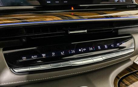 Cadillac Escalade V, 2021 год, 10 997 000 рублей, 16 фотография