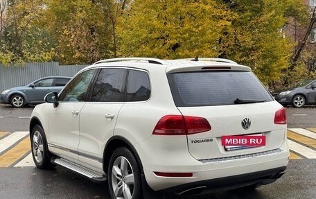 Volkswagen Touareg III, 2010 год, 1 299 999 рублей, 7 фотография