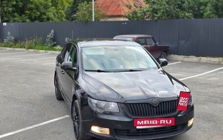 Skoda Superb III рестайлинг, 2011 год, 850 000 рублей, 6 фотография