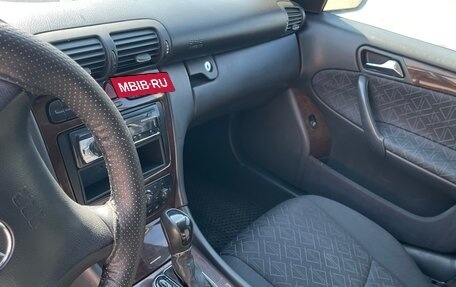 Mercedes-Benz C-Класс, 2001 год, 530 000 рублей, 10 фотография