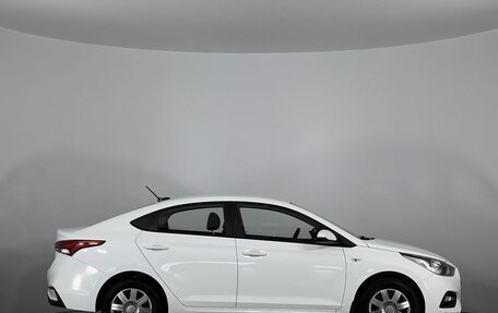 Hyundai Solaris II рестайлинг, 2020 год, 1 570 000 рублей, 4 фотография