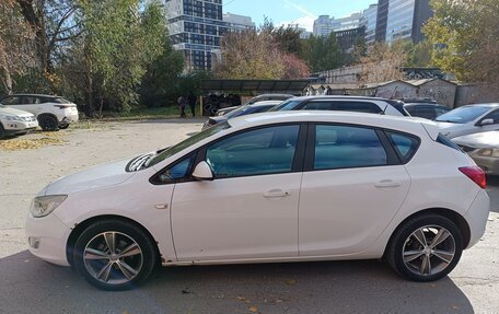 Opel Astra J, 2012 год, 720 000 рублей, 3 фотография