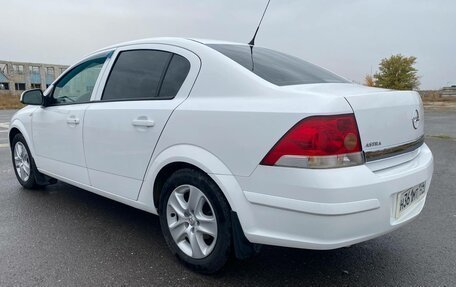 Opel Astra H, 2013 год, 620 000 рублей, 5 фотография