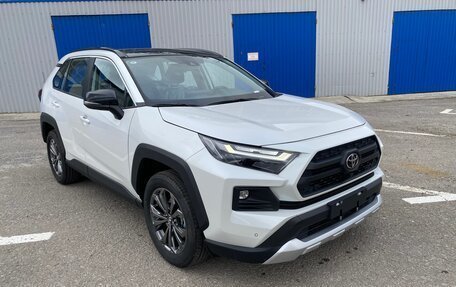 Toyota RAV4, 2025 год, 4 150 000 рублей, 3 фотография