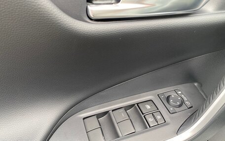 Toyota RAV4, 2025 год, 4 150 000 рублей, 13 фотография